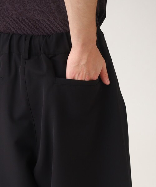 tk.TAKEO KIKUCHI（ティーケータケオキクチ）の「◆ヴィールマテリアルショートパンツ（その他パンツ・メンズ・ブラック/ダークグリーン・03/02）」の8枚目の写真