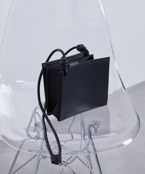 JUNRED（ジュンレッド）の「アコーディオンショルダーバッグ（ショルダーバッグ・メンズ・ブラック・FREE）」の3枚目の写真