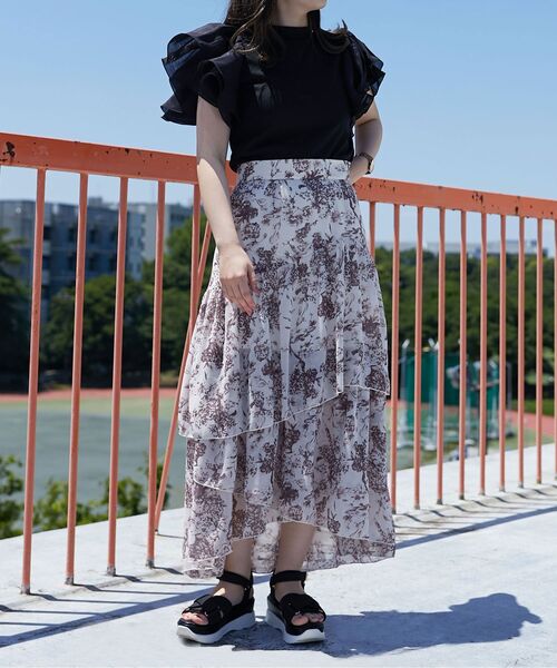 MAJESTIC LEGON(マジェスティックレゴン)の「エアリーティアードスカート(スカート・レディース・ブラウン系その他2/グレー系その他・SMALL/MEDIUM)」の3枚目の写真