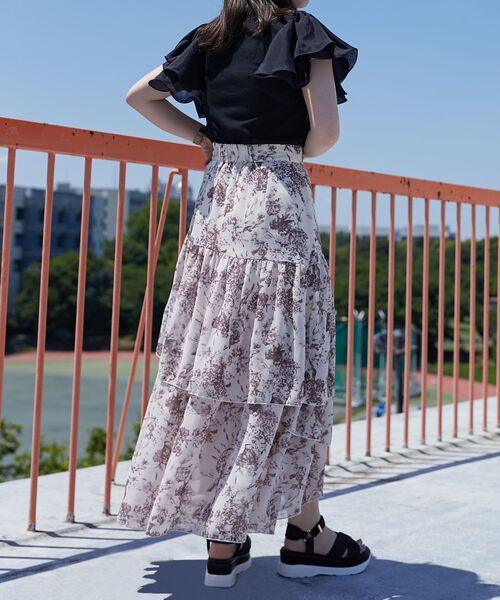 MAJESTIC LEGON(マジェスティックレゴン)の「エアリーティアードスカート(スカート・レディース・ブラウン系その他2/グレー系その他・SMALL/MEDIUM)」の22枚目の写真