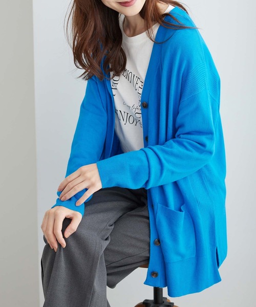 BELLUNA PLUS(ベルーナ)の「ふんわりカシミヤタッチニットカーディガン(カーディガン/ボレロ・レディース・コーラル/ブラック/ブルー/アイボリー・MEDIUM/X-LARGE/LARGE)」の1枚目の写真