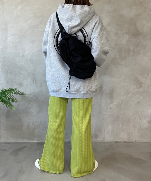 kutir(クティール)の「ヘリンボーンメローフレアパンツ(その他パンツ・レディース・カーキ/サックスブルー/アイボリー/ライトグリーン/ボルドー・MEDIUM/LARGE)」の22枚目の写真