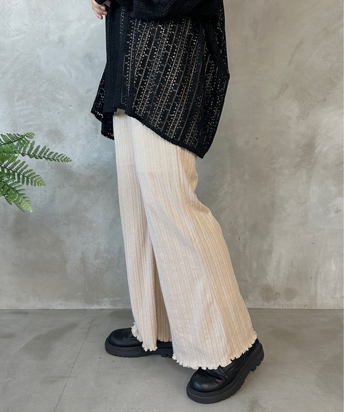 kutir(クティール)の「ヘリンボーンメローフレアパンツ(その他パンツ・レディース・カーキ/サックスブルー/アイボリー/ライトグリーン/ボルドー・MEDIUM/LARGE)」の6枚目の写真