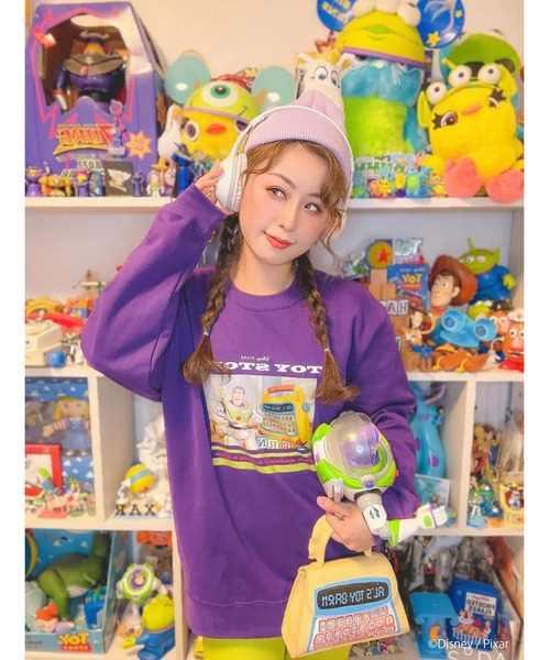 Disney(ディズニー)の「ROOPTOKYO別注 TOY STORY(トイ・ストーリー)/フォトプリントスウェット(スウェット・メンズ・ライトブルー/ホワイト系1/グレー/ホワイト系2/ブラック系4/アッシュグレー/ブラック系3/チャコール/ライトピンク/ナチュラル/ブラック系2/ブラック系5/ブラック系1/パープル・XL/M/L)」の13枚目の写真