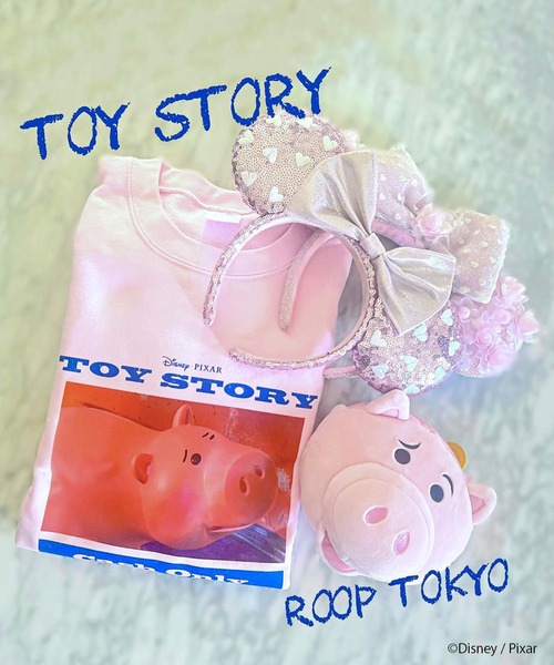 Disney(ディズニー)の「ROOPTOKYO別注 TOY STORY(トイ・ストーリー)/フォトプリントスウェット(スウェット・メンズ・ライトブルー/ホワイト系1/グレー/ホワイト系2/ブラック系4/アッシュグレー/ブラック系3/チャコール/ライトピンク/ナチュラル/ブラック系2/ブラック系5/ブラック系1/パープル・XL/M/L)」の14枚目の写真