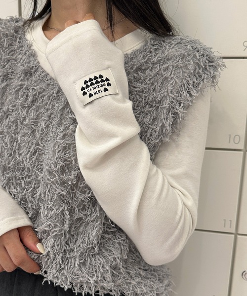 solleim（ソルレム）の「ハートロゴストレッチ長袖ロンT（Tシャツ/カットソー・レディース・グレー/ホワイト/ブラック/グレイッシュベージュ/ホワイト系/ベージュ系/グレー系/ブラック系・M/L）」の3枚目の写真