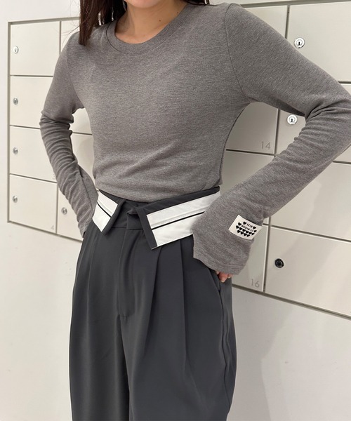 solleim（ソルレム）の「ハートロゴストレッチ長袖ロンT（Tシャツ/カットソー・レディース・グレー/ホワイト/ブラック/グレイッシュベージュ/ホワイト系/ベージュ系/グレー系/ブラック系・M/L）」の16枚目の写真