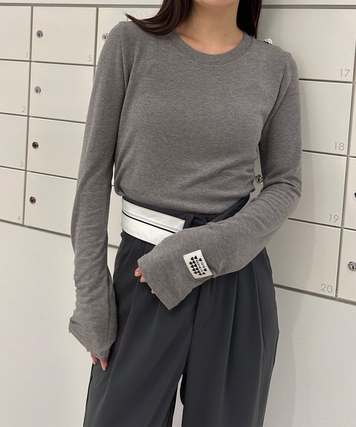 solleim（ソルレム）の「ハートロゴストレッチ長袖ロンT（Tシャツ/カットソー・レディース・グレー/ホワイト/ブラック/グレイッシュベージュ/ホワイト系/ベージュ系/グレー系/ブラック系・M/L）」の17枚目の写真