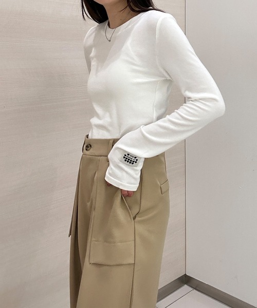 solleim（ソルレム）の「ハートロゴストレッチ長袖ロンT（Tシャツ/カットソー・レディース・グレー/ホワイト/ブラック/グレイッシュベージュ/ホワイト系/ベージュ系/グレー系/ブラック系・M/L）」の11枚目の写真