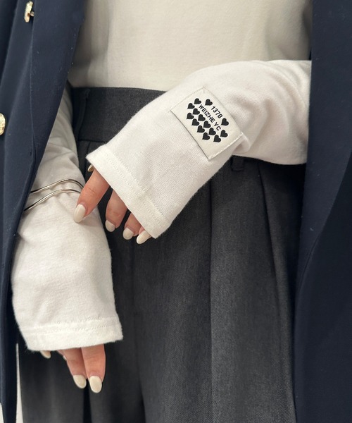 solleim（ソルレム）の「ハートロゴストレッチ長袖ロンT（Tシャツ/カットソー・レディース・グレー/ホワイト/ブラック/グレイッシュベージュ/ホワイト系/ベージュ系/グレー系/ブラック系・M/L）」の19枚目の写真