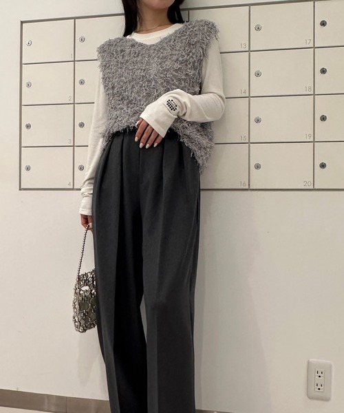 solleim（ソルレム）の「ハートロゴストレッチ長袖ロンT（Tシャツ/カットソー・レディース・グレー/ホワイト/ブラック/グレイッシュベージュ/ホワイト系/ベージュ系/グレー系/ブラック系・M/L）」の18枚目の写真