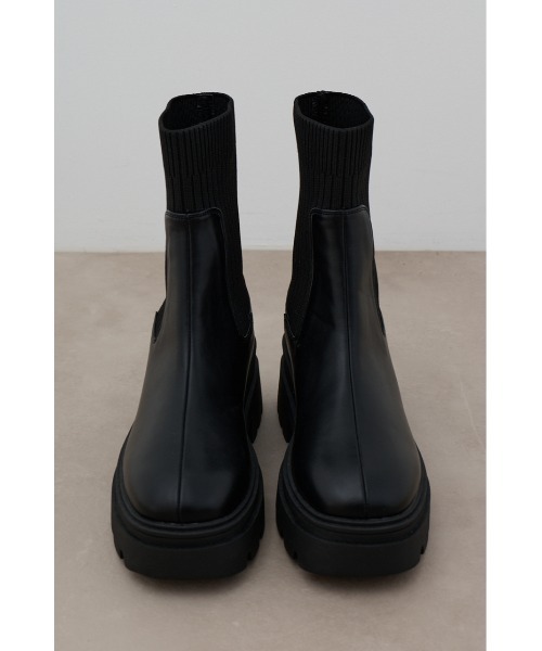 AZUL by moussy（アズールバイマウジー）の「トラックソールソックスブーツ（ブーツ・レディース・ブラック/アイボリー・MEDIUM/SMALL/LL/LARGE）」の6枚目の写真