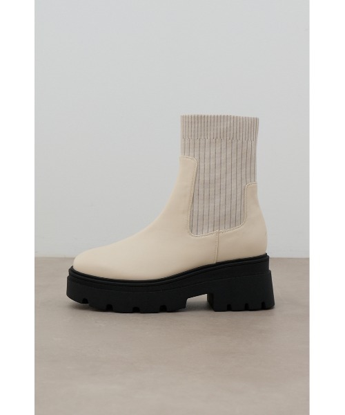 AZUL by moussy（アズールバイマウジー）の「トラックソールソックスブーツ（ブーツ・レディース・ブラック/アイボリー・MEDIUM/SMALL/LL/LARGE）」の18枚目の写真