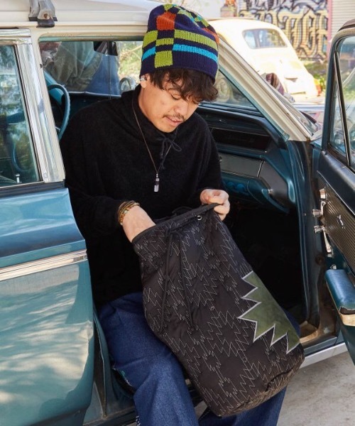 チャイハネ（チャイハネ）の「【チャイハネ】NOMADY キルトワンショルダーバッグ（バックパック/リュック・メンズ・ブラック/グリーン/ベージュ・FREE）」の9枚目の写真