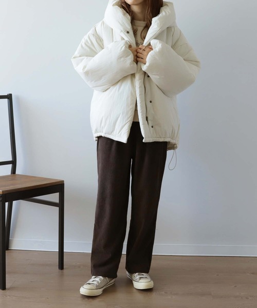 mil(ミル)の「【150㎝前後の小柄さんサイズ】ショールカラーミドルコート【ポケット裏フリース素材・ヴィンテージ風】(ブルゾン・レディース・オフホワイト/ブラック・S)」の14枚目の写真