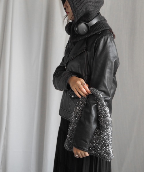 minia（ミニア）の「ラメシャギーニットミニバッグ（ハンドバッグ・レディース・ブラック/シルバー/レッド・FREE）」の17枚目の写真