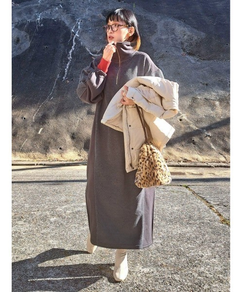 BACK NUMBER(バックナンバー)の「【BACK NUMBER】裏起毛切り替えワンピース(ワンピース・レディース・ダークグレー/キナリ・M/L)」の9枚目の写真