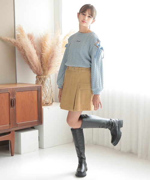 Amourire girl（アムリールガール）の「ミリタリーカーゴコーデュロイスカパン(130cm～160cm)（カーゴパンツ・キッズ・ベージュ/ホワイト・130cm/160cm/140cm/150cm）」の14枚目の写真