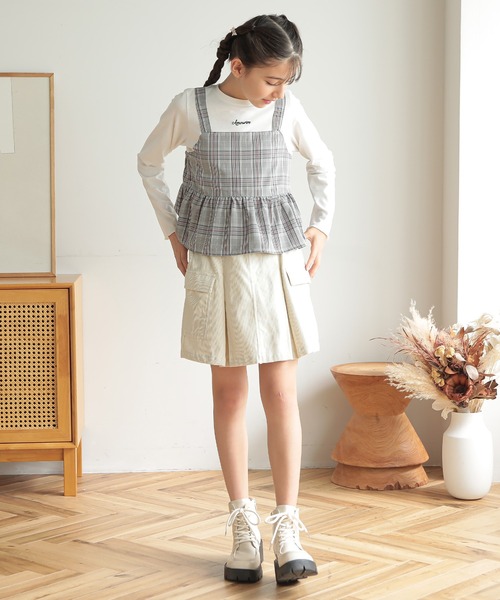 Amourire girl（アムリールガール）の「ミリタリーカーゴコーデュロイスカパン(130cm～160cm)（カーゴパンツ・キッズ・ベージュ/ホワイト・130cm/160cm/140cm/150cm）」の9枚目の写真