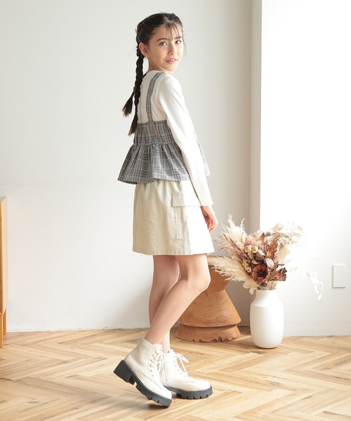 Amourire girl（アムリールガール）の「ミリタリーカーゴコーデュロイスカパン(130cm～160cm)（カーゴパンツ・キッズ・ベージュ/ホワイト・130cm/160cm/140cm/150cm）」の10枚目の写真