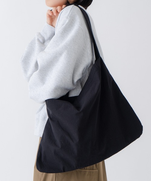 kha:ki（カーキ）の「「KHA:KI/カーキ」ミリタリーサコッシュ A-03（ショルダーバッグ・レディース・ベージュ/ブラック/ホワイト/カーキ・FREE）」の9枚目の写真