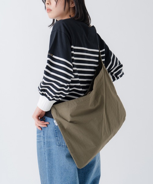 kha:ki（カーキ）の「「KHA:KI/カーキ」ミリタリーサコッシュ A-03（ショルダーバッグ・レディース・ベージュ/ブラック/ホワイト/カーキ・FREE）」の10枚目の写真