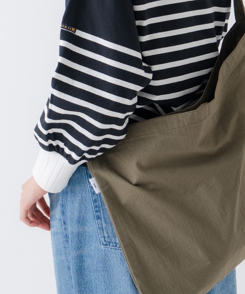 kha:ki（カーキ）の「「KHA:KI/カーキ」ミリタリーサコッシュ A-03（ショルダーバッグ・レディース・ベージュ/ブラック/ホワイト/カーキ・FREE）」の11枚目の写真