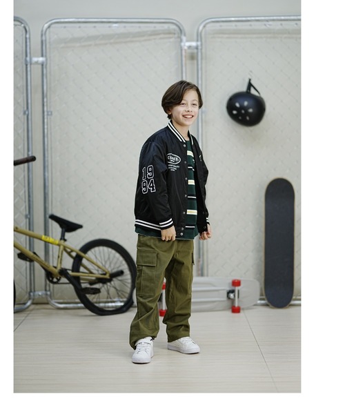 DC(ディーシー)の「DC/ディーシー キッズ スタジアム ジャケット ジャケット 親子コーデ スケートボード スタジャン YJK241502(スタジャン・キッズ・グリーン/ブラック・130cm/140cm/160cm/150cm)」の11枚目の写真
