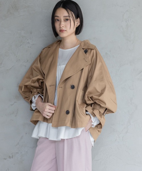 A part by（アパートバイ）の「キャンディースリーブショートトレンチコート（トレンチコート・レディース・ネイビー/ライトベージュ/ブラウン系その他2/カーキ/ベージュ・SMALL/MEDIUM）」の6枚目の写真