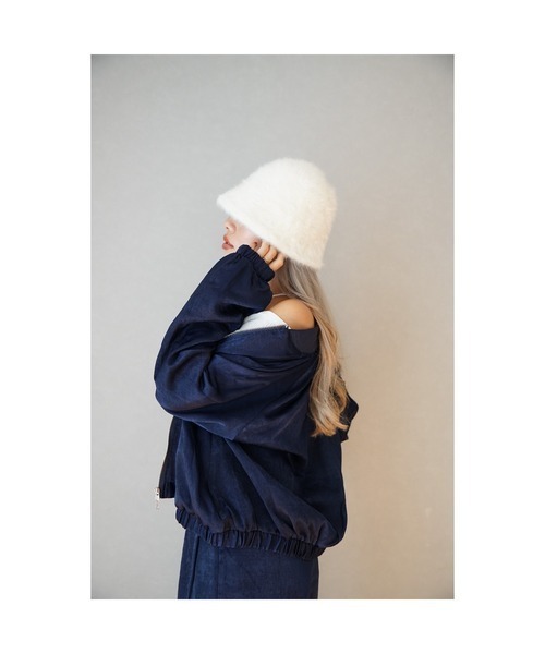 ODORATA（オドラタ）の「【ODORATA】 サテンブルゾン（ブルゾン・レディース・ネイビー・FREE）」の4枚目の写真