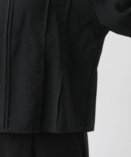 A part by（アパートバイ）の「カイキンシアーショートシャツ（シャツ/ブラウス・レディース・ブラック/オフホワイト/グレー系その他/ライトベージュ・FREE）」の8枚目の写真