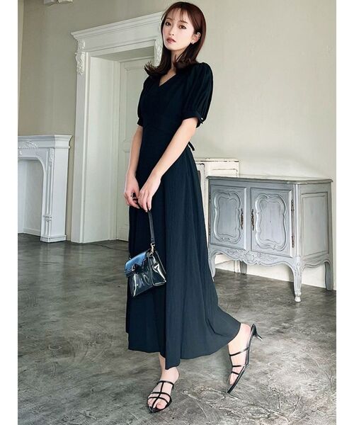 RESEXXY（リゼクシー）の「ウエストクロスフレアワンピース（ワンピース・レディース・ブラック/ホワイト/レッド・FREE）」の11枚目の写真