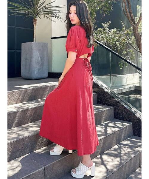 RESEXXY（リゼクシー）の「ウエストクロスフレアワンピース（ワンピース・レディース・ブラック/ホワイト/レッド・FREE）」の14枚目の写真