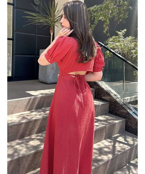 RESEXXY（リゼクシー）の「ウエストクロスフレアワンピース（ワンピース・レディース・ブラック/ホワイト/レッド・FREE）」の16枚目の写真