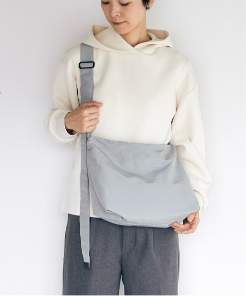 the case（ザケース）の「60/40クロス ラウンドショルダーバッグ（ショルダーバッグ・レディース・ブラック/グレー・FREE）」の13枚目の写真