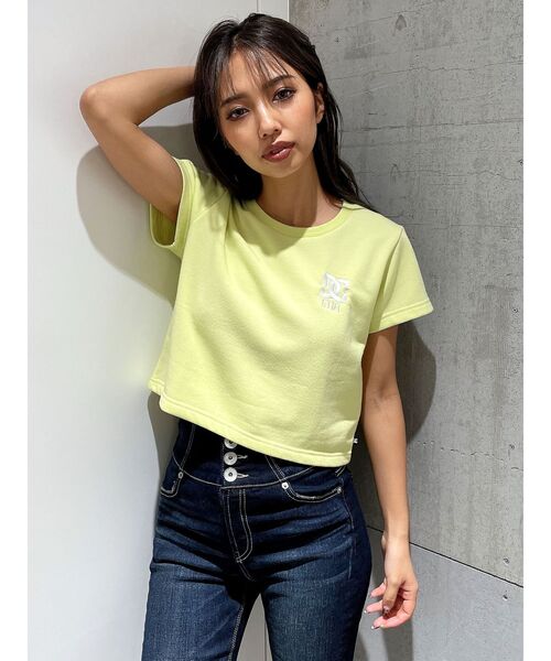 DC（ディーシー）の「GYDA×DC MINIロゴショートTシャツ（Tシャツ/カットソー・レディース・イエロー/オフホワイト/ブラック・FREE）」の3枚目の写真