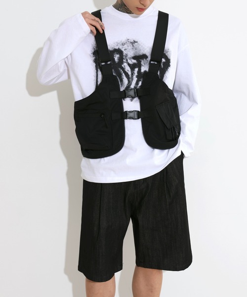 FOLLOWIN（フォロウィン）の「[UNISEX]ビンテージオーバーフィットレタリングスプレープリントロングティー（Tシャツ/カットソー・レディース・ホワイト/チャコール/ライトベージュ/ブラック・FREE）」の7枚目の写真