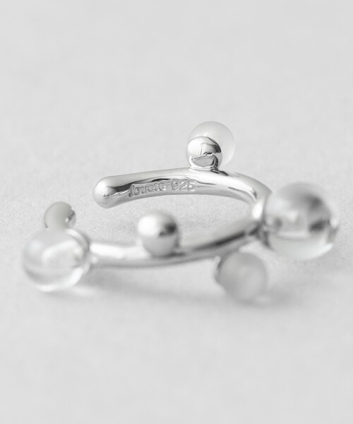 Jouete(ジュエッテ)の「イヤーカフス クォーツ(イヤーカフ・レディース・プラチナム・FREE)」の3枚目の写真