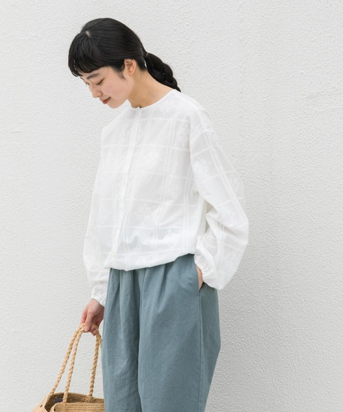 かぐれ（カグレ）の「クロスステッチドロストブラウス（シャツ