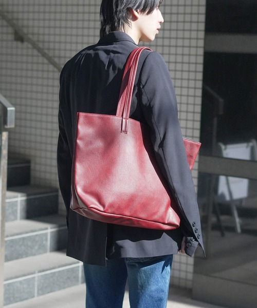 Blue Standard (ブルースタンダード)の「【BLUE STANDARD/ブルースタンダード】【驚異の7ポケットで整理上手】フェイクレザートートバッグ ウレタンPCスリーブ付 大容量(トートバッグ・メンズ・チャコールグレー/ワイン/ブラック/ダークネイビー/ブラウン/ネイビー/ダークブラウン/ブルー/カーキ・FREE)」の14枚目の写真