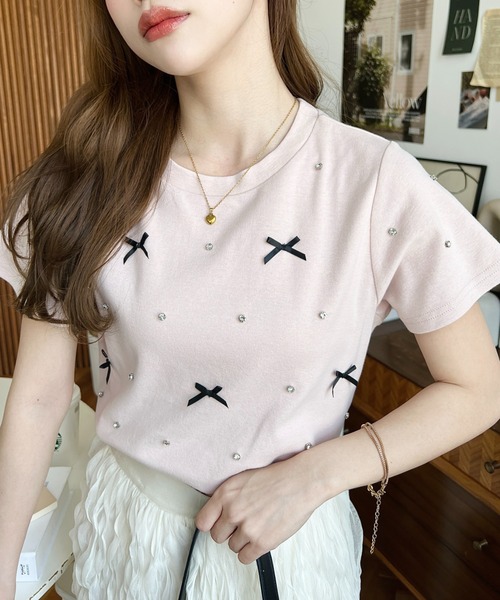 【公式】 バックハートカットリボンビジュー半袖Tシャツ（Tシャツ シャツ/ブラウス(半袖/袖なし)