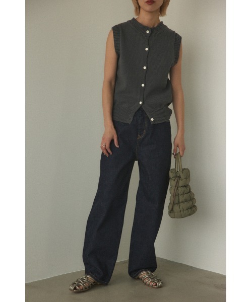 BLACK BY MOUSSY（ブラックバイマウジー）の「■PUNA one wash long denim(プナワンウォッシュロングデニム)（デニムパンツ・レディース・ダークブルー・25inch/26inch/23inch/24inch）」の3枚目の写真