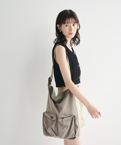 MERLOT(メルロー)の「カーゴポケットビッグトート(トートバッグ・レディース・カーキ・FREE)」の9枚目の写真