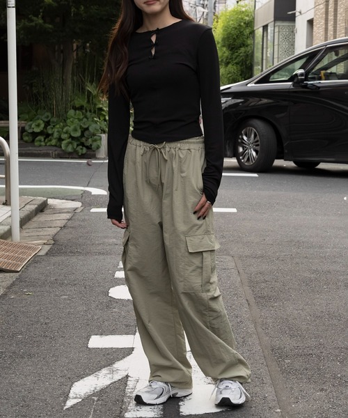 SETUP7(セットアップセブン)の「【SETUP7】フロントリボンラウンドTシャツカットソー SCCH565(Tシャツ/カットソー・レディース・ブラック/ホワイト・FREE)」の5枚目の写真