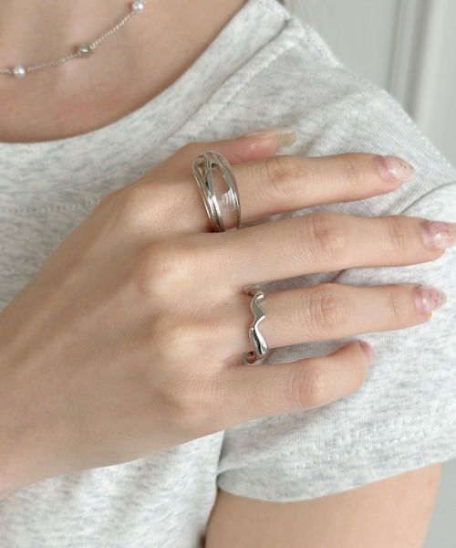 sowang(ソワン)の「【2set/ステンレス】クリアメタルデザイン セットリング-clear metal design set ring-(リング・レディース・ゴールド/シルバー・FREE)」の7枚目の写真