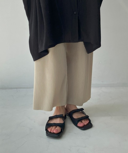 AS KNOW AS plus(アズノゥアズプラス)の「スクエアダブルリボンフラットサンダル【ZOZOTOWN限定アイテム】(サンダル・レディース・ブラック/ピンク/シルバー・M/L)」の12枚目の写真