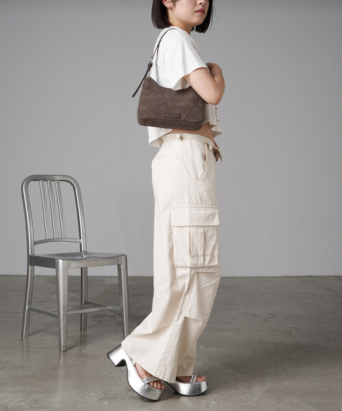 RAY CASSIN(レイカズン)の「切替ヴィンテージバッグ(トートバッグ・レディース・ブラック/シルバー/ブラウン・FREE)」の22枚目の写真