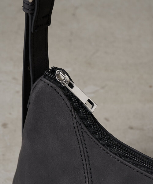 RAY CASSIN(レイカズン)の「切替ヴィンテージバッグ(トートバッグ・レディース・ブラック/シルバー/ブラウン・FREE)」の12枚目の写真