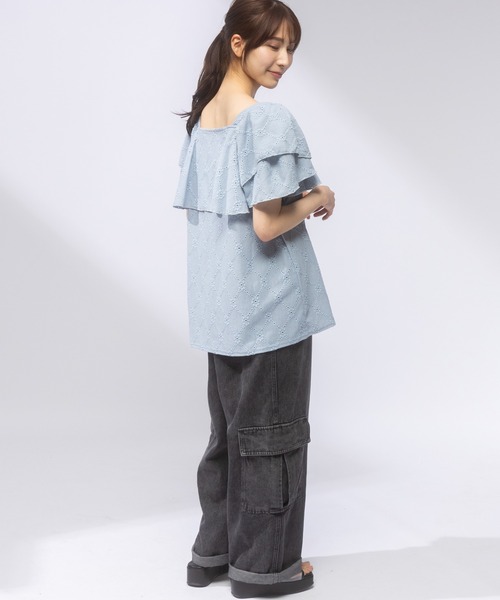 AnNet(アネット)の「【ウエストゴム仕様】 ウォッシュ加工 デニム カーゴパンツ(カーゴパンツ・レディース・ダークグレー/ブルー・4L/3L)」の5枚目の写真