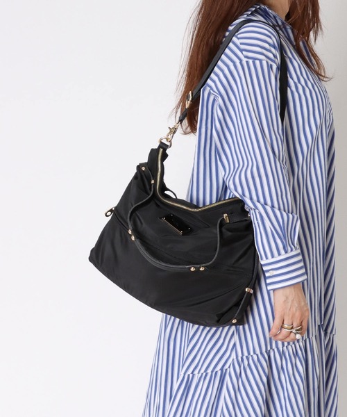 Three Four Time（ｽﾘｰﾌｫｰﾀｲﾑ）の「トリムレザージッパーポケットナイロンBAG　＠（ショルダーバッグ・レディース・ブラック・FREE）」の4枚目の写真